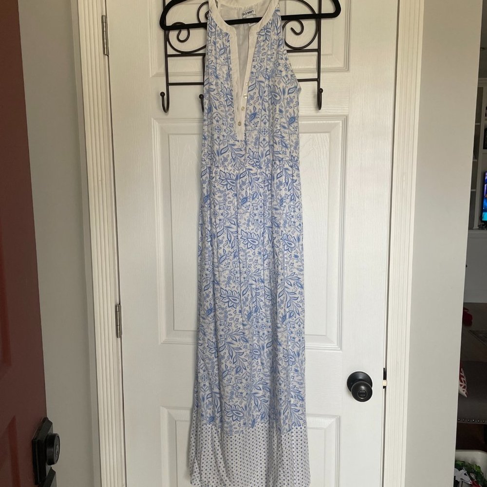 Old Navy Women's Size S Dress- Long, Blue/White Design, Straps, Button Closure